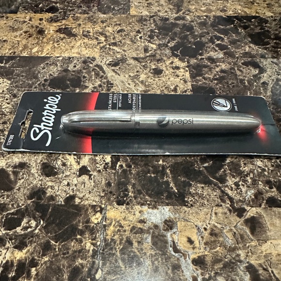 Pepsi x Sharpie Stainless Steel Marker - Picture 5 of 9